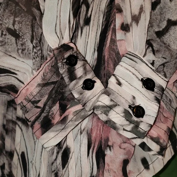 Jennifer Lopez Sheer Blouse Petite Small - Picture 7 of 8